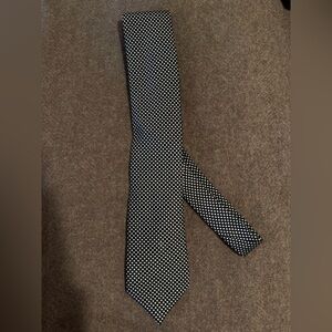 Thomas Pink Black and White Tie